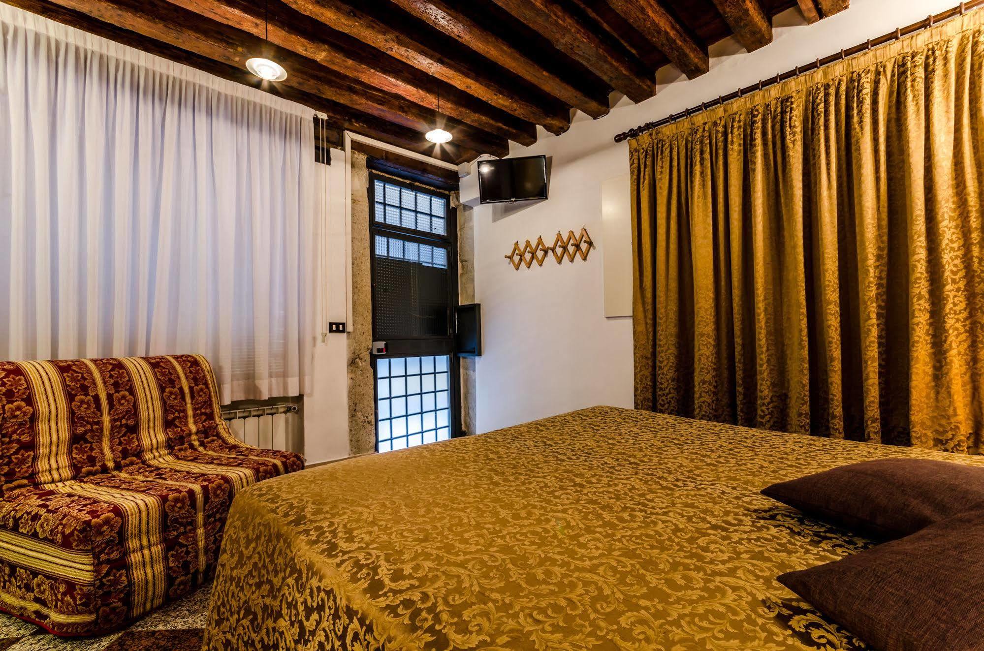 Venice Apartments Εξωτερικό φωτογραφία