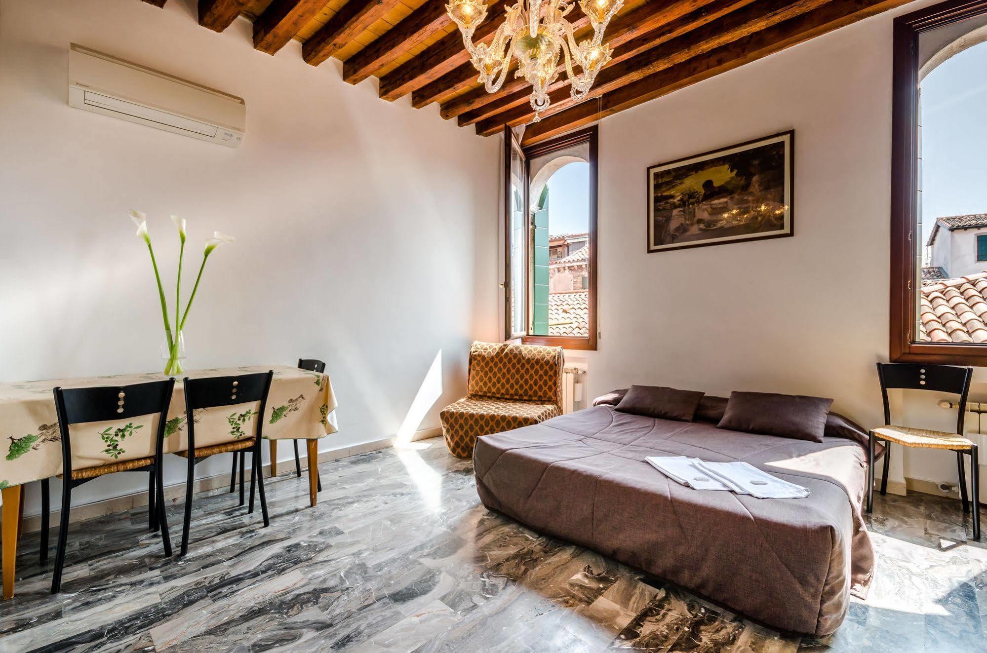 Venice Apartments Εξωτερικό φωτογραφία
