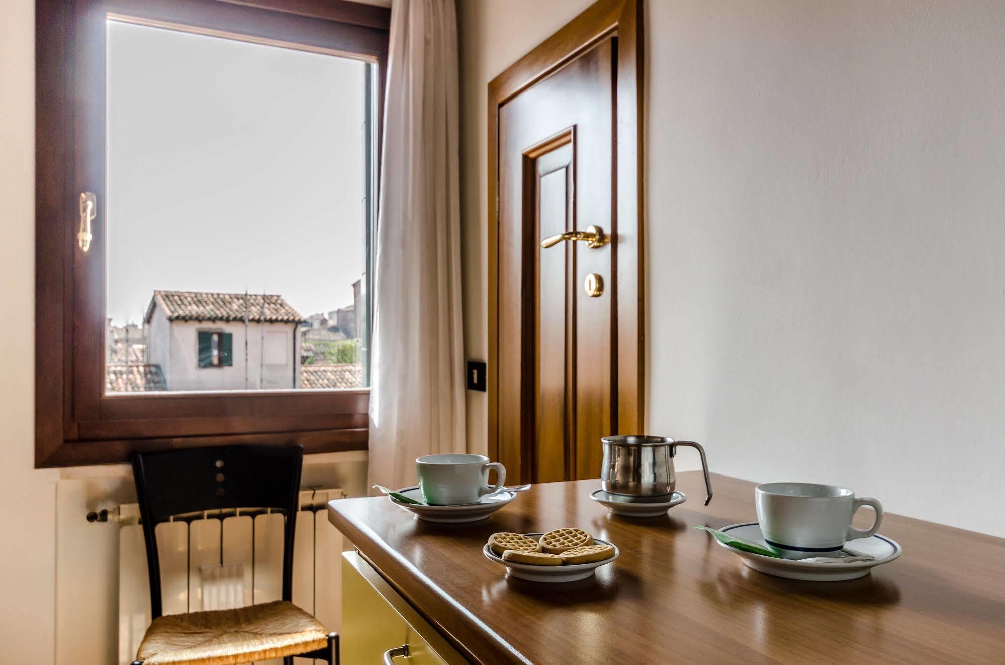 Venice Apartments Εξωτερικό φωτογραφία